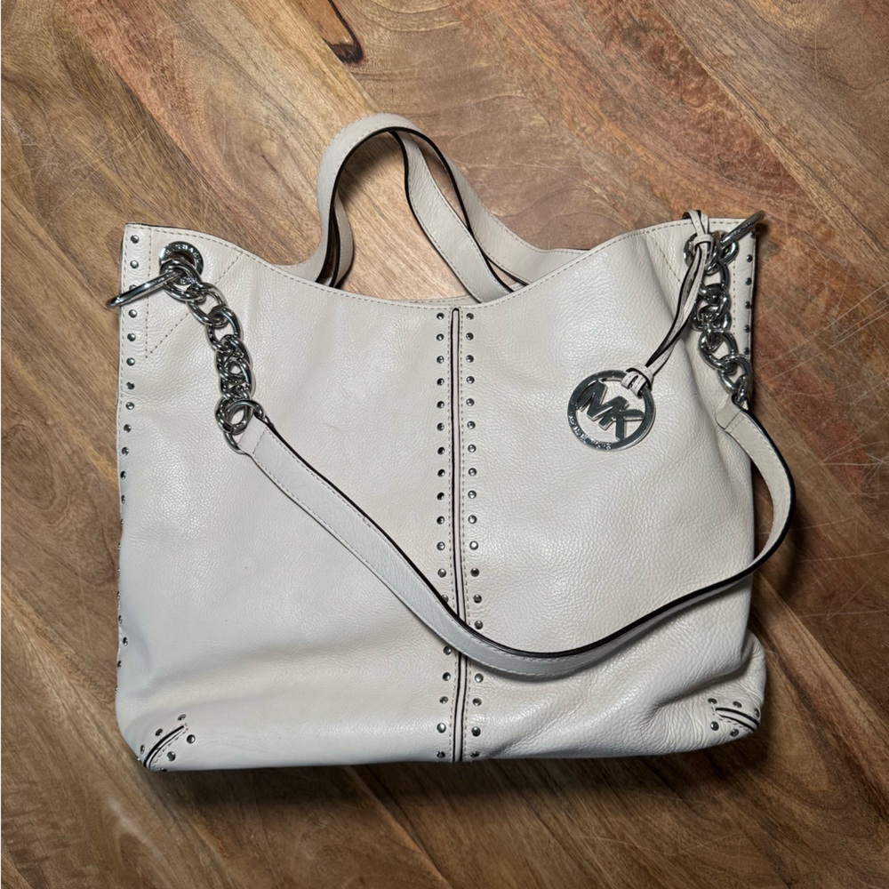 Michael Kors Studded Uptown Astor in Vanilla - Picture 3 of 10